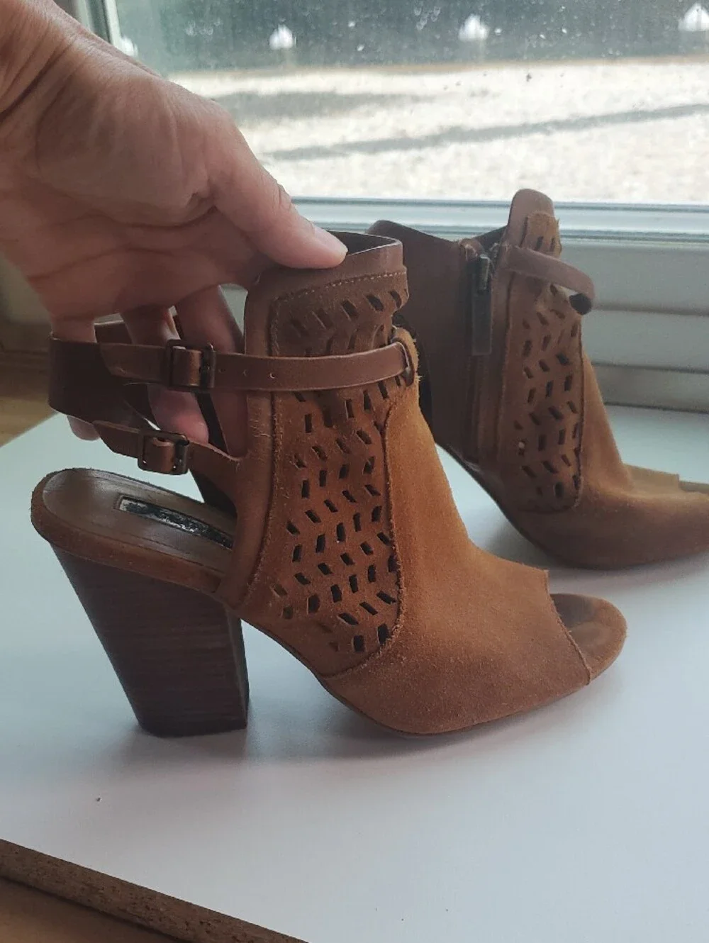 Women's Brown Suede Open-Toe Block Heel Sandals